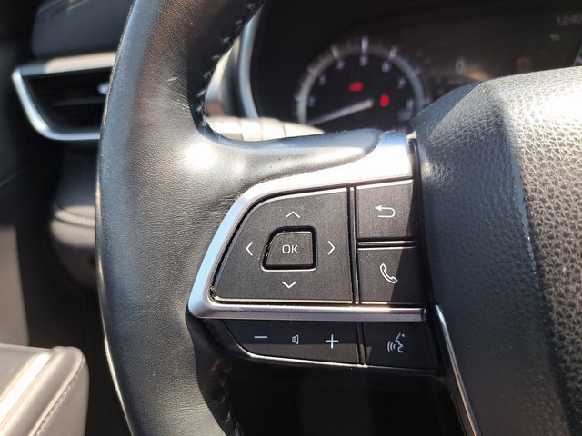 Used 2020 Toyota Highlander Platinum AWD/4WD image 23