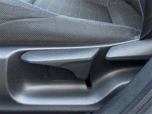 Used 2021 Toyota Corolla SE image 26