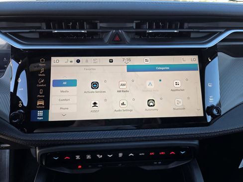 New 2026 Jeep Cherokee Limited image 7