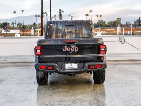 New 2026 Jeep Gladiator Rubicon AWD/4WD image 8