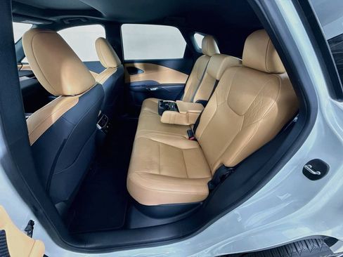 Certified 2025 Lexus RX 350 Premium Plus w/ Accessory Package (Z1) FWD image 26