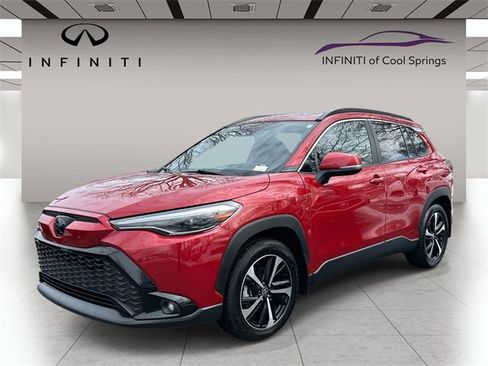 Used 2023 Toyota Corolla Cross XSE w/ Convenience Package image 3