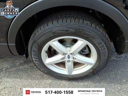 Used 2016 Ford Explorer XLT w/ Equipment Group 201A AWD/4WD image 11