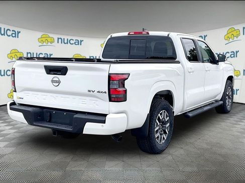 Used 2022 Nissan Frontier SV AWD/4WD image 6