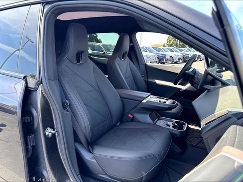 Used 2026 BMW iX xDrive45 AWD/4WD image 29