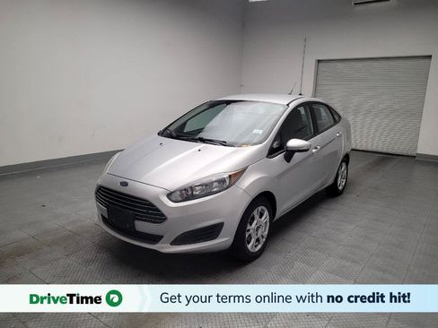 Used 2016 Ford Fiesta SE FWD image 1
