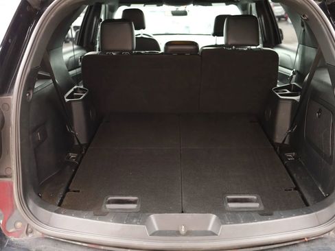 Used 2017 Ford Explorer XLT w/ Equipment Group 202A image 34