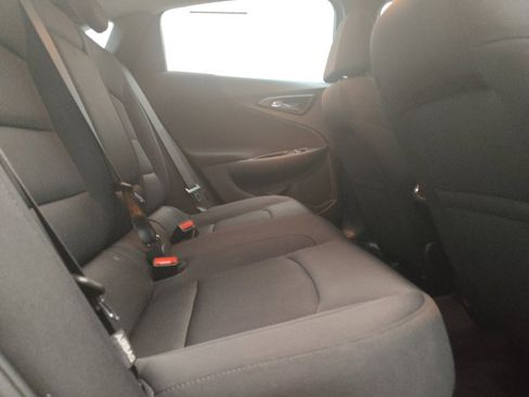 Used 2022 Chevrolet Malibu LT FWD image 19