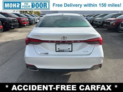 Used 2022 Toyota Avalon XLE image 6
