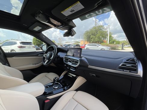 Certified 2025 BMW X4 xDrive30i w/ Premium Package AWD/4WD image 20
