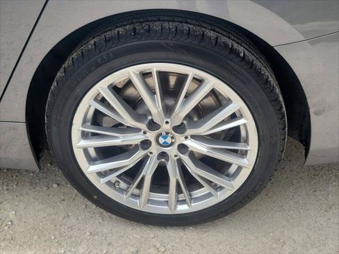 Used 2024 BMW 330i Sedan RWD image 7