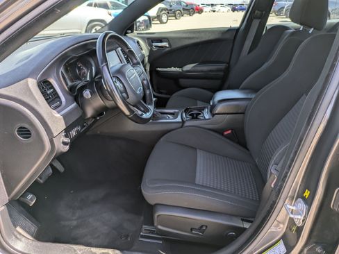 Used 2022 Dodge Charger R/T w/ Blacktop Package image 9