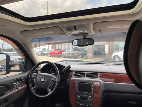 Used 2011 Chevrolet Silverado 3500 LTZ w/ LTZ Plus Package image 32