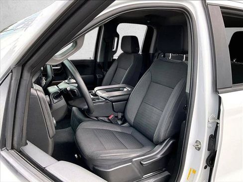 Used 2020 Chevrolet Silverado 1500 LT RWD image 26