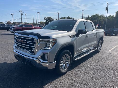 Used 2021 GMC Sierra 1500 SLT w/ SLT Premium Plus Package RWD image 4