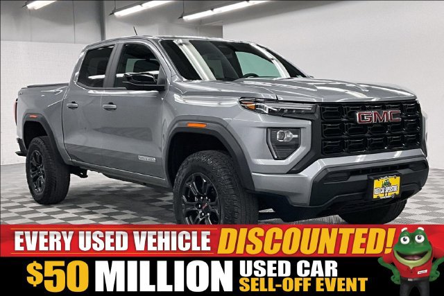 Used 2025 GMC Canyon Elevation AWD/4WD image 1