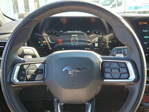 Used 2025 Ford Mustang GT Premium RWD image 25