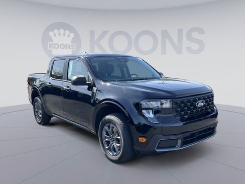 New 2026 Ford Maverick XLT w/ Equipment Group 301A AWD/4WD image 2