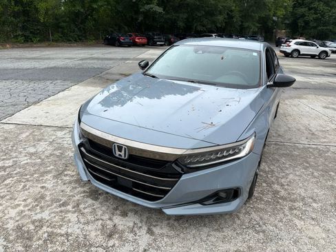 Used 2022 Honda Accord Sport image 4