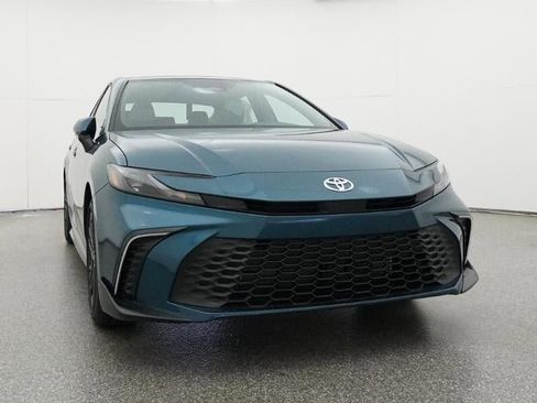 New 2026 Toyota Camry SE image 30