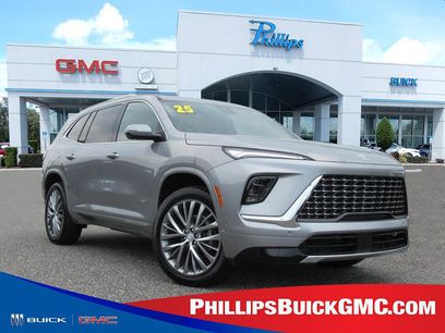 Used 2025 Buick Enclave Avenir w/ Super Cruise Package