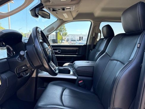Used 2018 RAM 3500 Laramie w/ Sport Appearance Group AWD/4WD image 5