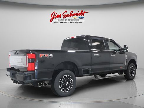 Used 2023 Ford F250 Platinum AWD/4WD image 6