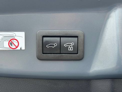Certified 2024 Toyota Prius Limited FWD image 17
