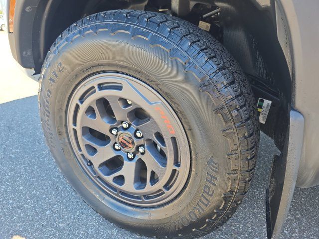Certified 2025 Nissan Frontier PRO-4X w/ Tow Package AWD/4WD image 10