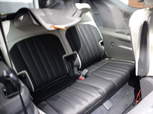 Used 2024 Kia EV9 GT-Line image 33