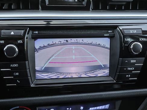 Used 2016 Toyota Corolla S FWD image 23