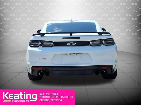 Used 2021 Chevrolet Camaro SS w/ Redline Edition RWD image 7