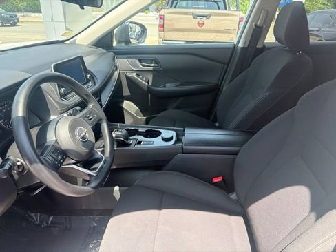 Used 2024 Nissan Rogue S AWD/4WD image 14