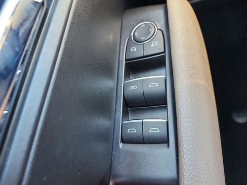 Certified 2024 GMC Canyon Denali image 20