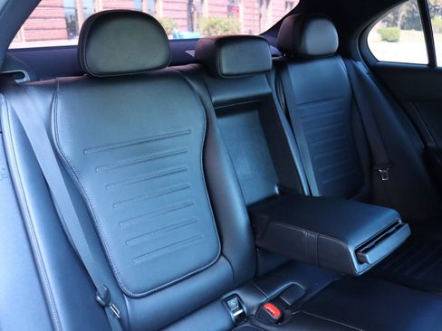 Used 2023 Mercedes-Benz C 300 Sedan image 17