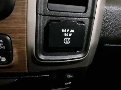 Used 2015 RAM 1500 Laramie w/ Convenience Group AWD/4WD image 26