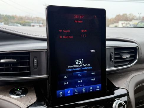 Used 2021 Ford Explorer Platinum w/ Equipment Group 601A image 23