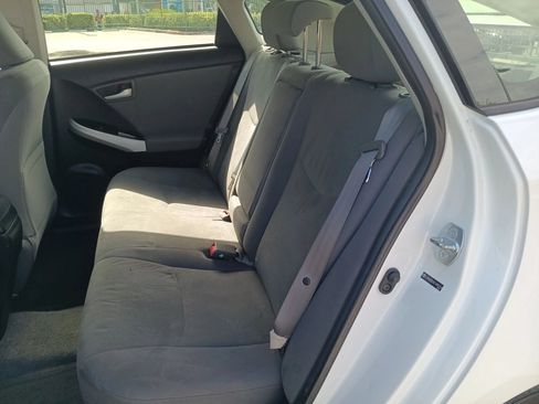 Used 2012 Toyota Prius Two FWD image 12