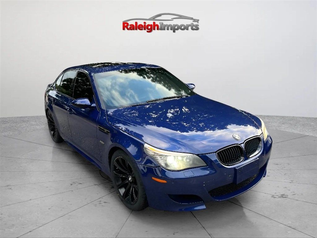 Used 2008 BMW M5 RWD image 5