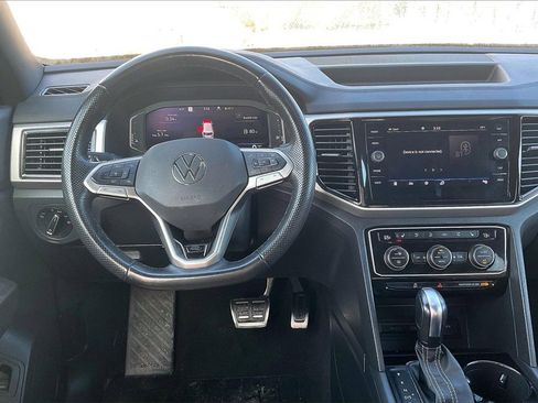 Used 2023 Volkswagen Atlas Cross Sport SEL Premium R-Line image 5