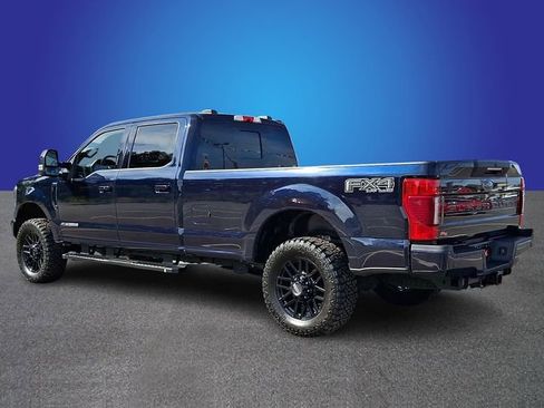 Used 2022 Ford F350 Lariat w/ Black Appearance Package AWD/4WD image 6