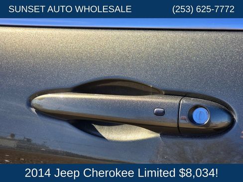 Used 2014 Jeep Cherokee Limited w/ Technology Group AWD/4WD image 24