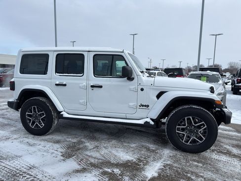 New 2026 Jeep Wrangler Sahara image 4