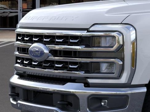 New 2026 Ford F250 Lariat w/ Lariat Premium Package AWD/4WD image 17
