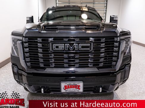 Used 2024 GMC Sierra 2500 Denali Ultimate w/ Snow Plow Prep/Camper Package image 7