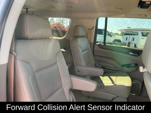 Used 2016 GMC Yukon XL SLT w/ Open Road Package image 25