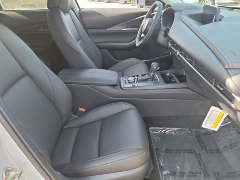 New 2026 MAZDA CX-30 AWD 2.5 S w/ Select Sport Pkg image 16