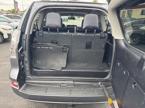 Used 2016 Lexus GX 460 w/ Premium Package AWD/4WD image 15