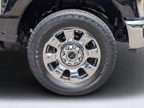 Used 2024 Ford F250 King Ranch w/ Chrome Package AWD/4WD image 9