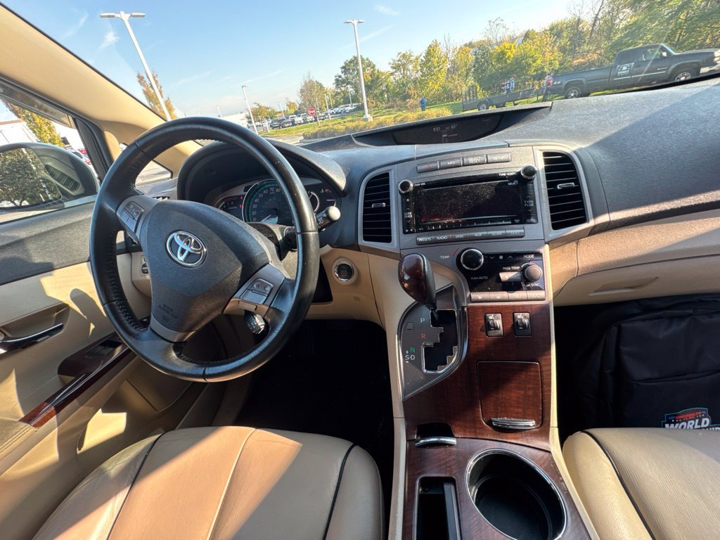 Used 2012 Toyota Venza XLE AWD/4WD image 11